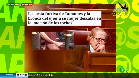 La foto viral de la mujer de Ramón Tamames descalza en pleno Congreso durante la moción de censura La foto viral de la mujer de Ramón Tamames descalza en pleno Congreso durante la moción de censura