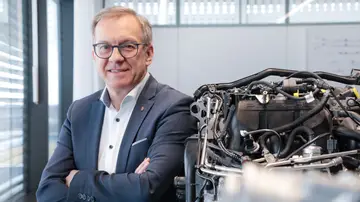Porsche apuesta por el E-fuel cómo solución a la transición ecológica de los vehículos de combustión