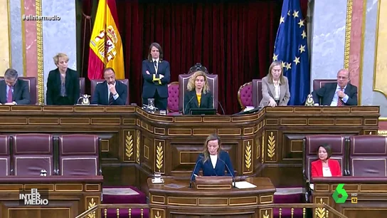 Vídeo manipulado - Los diputados se mueven al ritmo de las Spice Girls en la moción de censura Vídeo manipulado - Los diputados se mueven al ritmo de las Spice Girls en la moción de censura