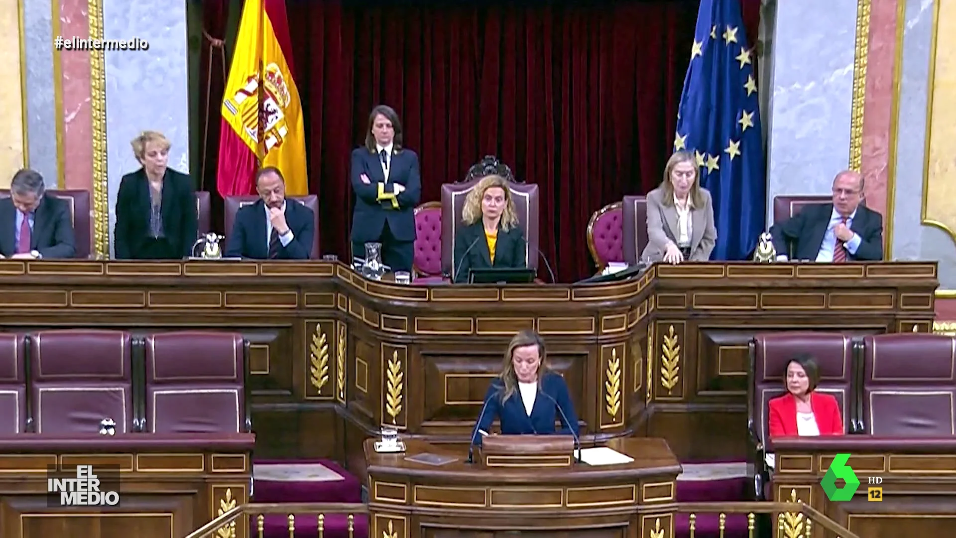 Vídeo manipulado - Los diputados se mueven al ritmo de las Spice Girls en la moción de censura