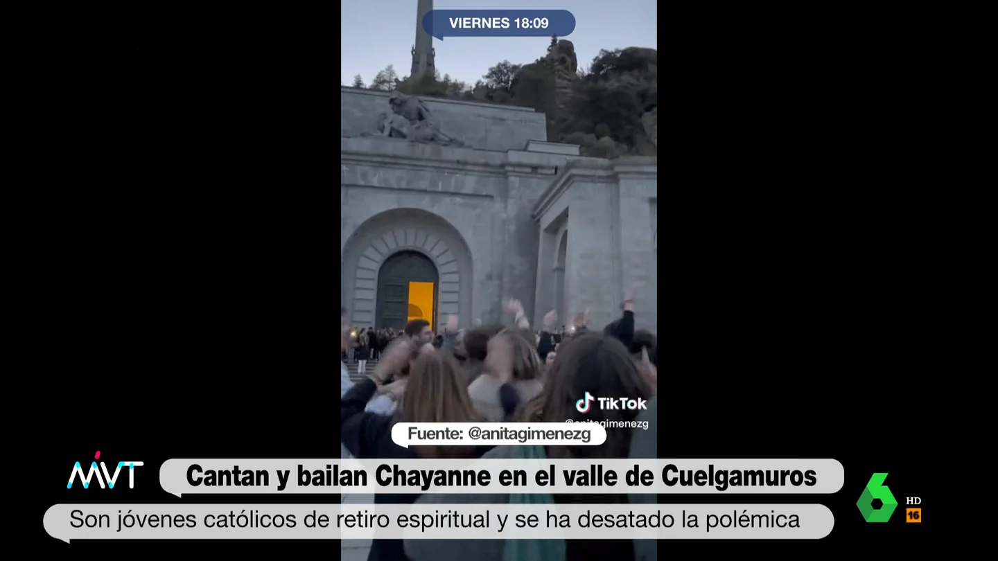 CUELGAMUROS CUELGAMUROS