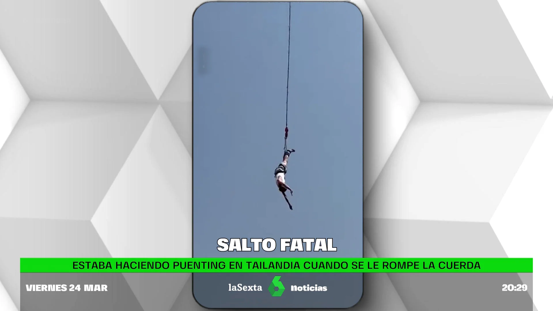 El fatal final de un hombre haciendo puenting