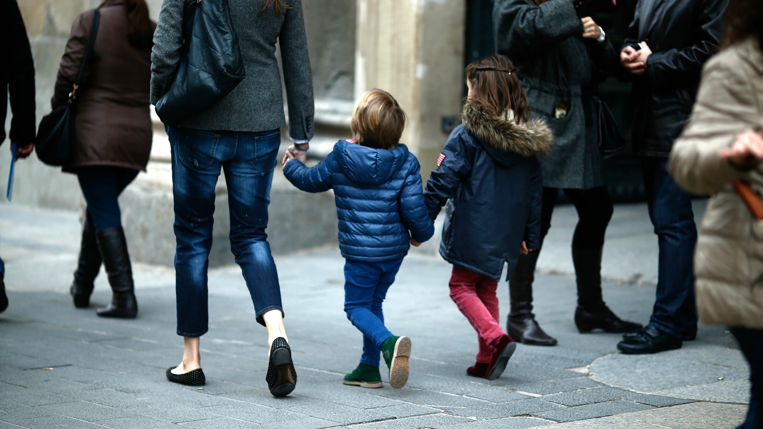 Las claves de la Ley de familias: del permiso de cinco días a las nuevas 'familias numerosas'