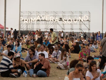 Primavera Sound is looking for 900 waiters: requirements and how to apply for the job offer
