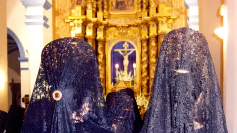 Manolas de la Semana Santa de Totana Manolas de la Semana Santa de Totana