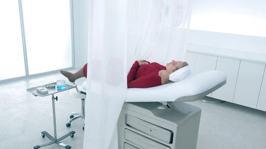 Elisabeth Moss en una escena de la temporada 2 de 'El cuento de la criada'. Elisabeth Moss en una escena de la temporada 2 de 'El cuento de la criada'.