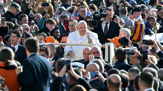 El papa Francisco durante la audiencia general celebrada en la plaza de San Pedro. El papa Francisco durante la audiencia general celebrada en la plaza de San Pedro.