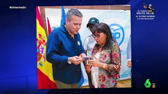 Las imágenes que demuestran que Yadira Maestre, la pastora Evangelista, se ha reunido en varias ocasiones con el PP Las imágenes que demuestran que Yadira Maestre, la pastora Evangelista, se ha reunido en varias ocasiones con el PP