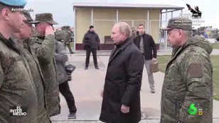 Vídeo manipulado - Putin visita a las tropas y comprueba su dominio con los trabalenguas
