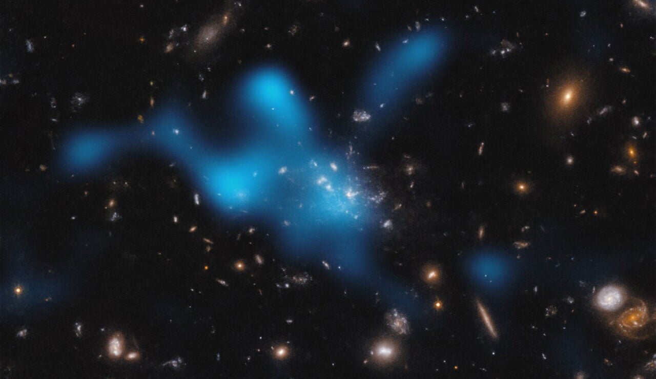 Protocúmulo alrededor de la galaxia Telaraña