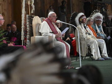 Pope Francis “progressively improves” from his respiratory infection