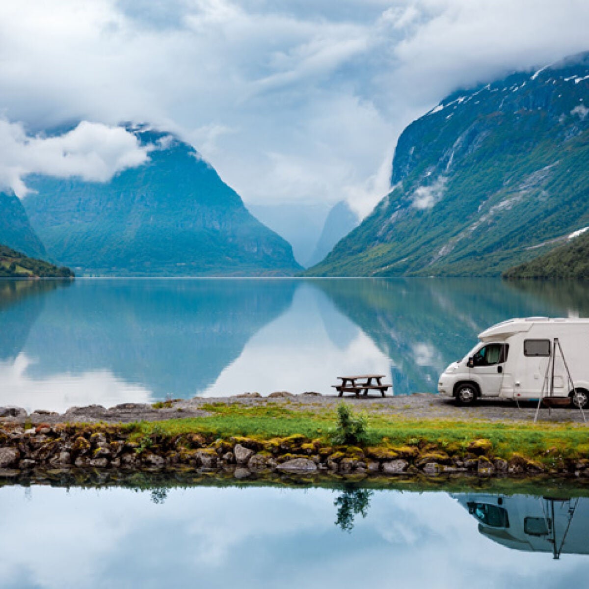 Los mejores destinos para viajar con la camper en primavera y verano