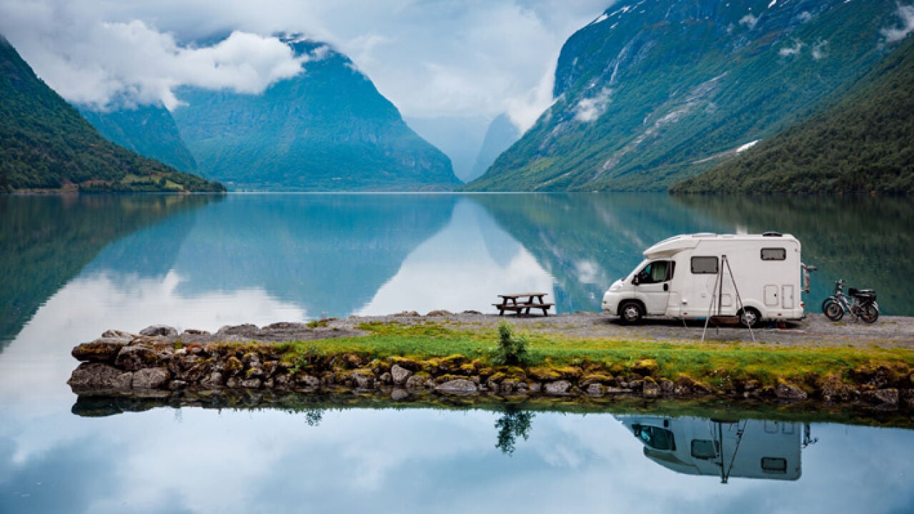 Los mejores destinos para viajar con la camper en primavera y verano