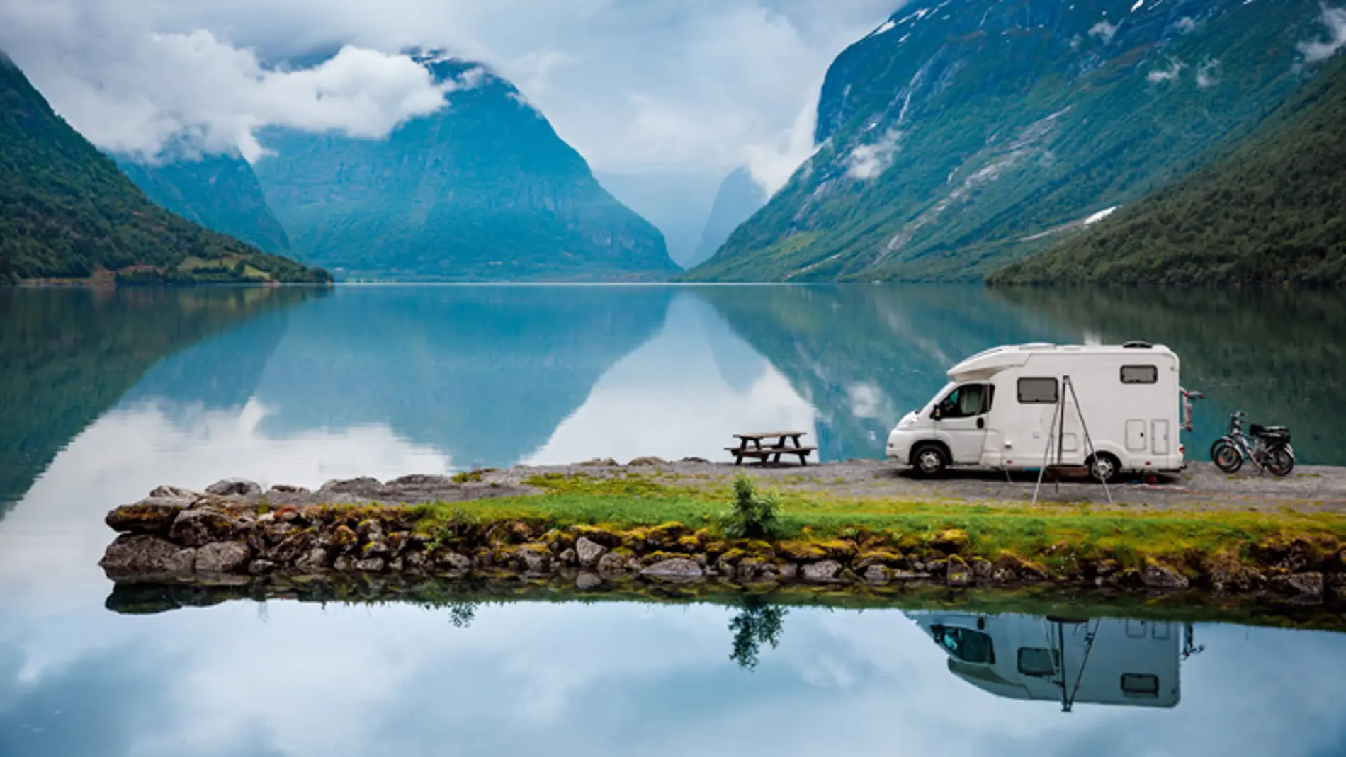 Viajar con una camper o caravana
