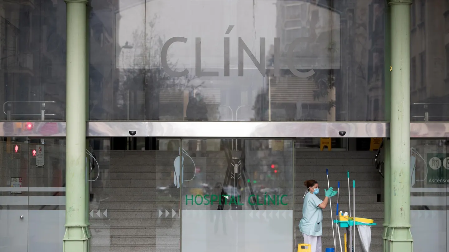 Los ciberdelincuentes del Hospital Clínic cumplen su amenaza y publican datos personales de pacientes Los ciberdelincuentes del Hospital Clínic cumplen su amenaza y publican datos personales de pacientes