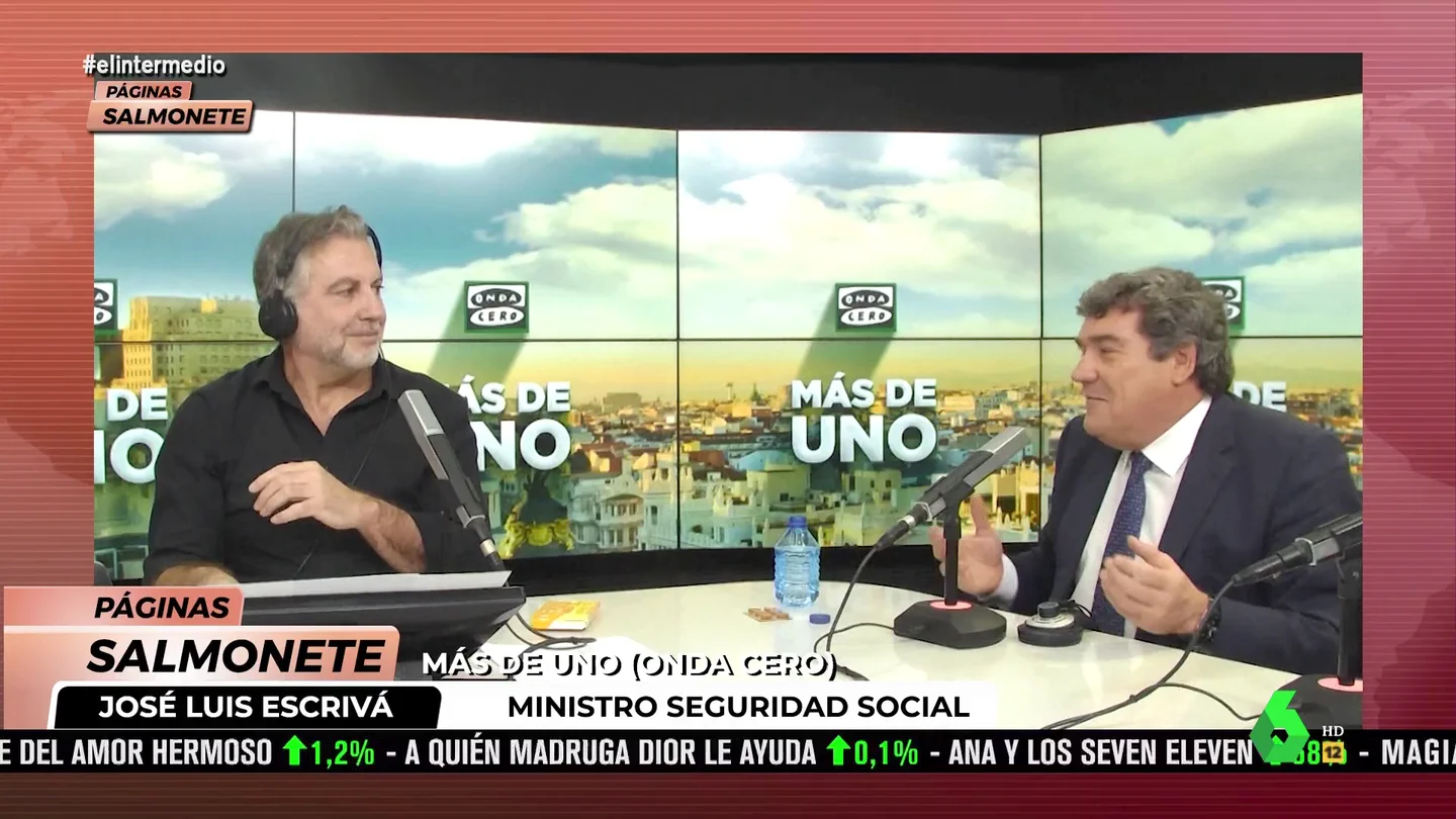 Wyoming reacciona a la euforia de Escrivá con la reforma de las pensiones "No me extrañaría que hubiera acabado la entrevista enseñando la foto de la reforma que lleva en la cartera", comenta Wyoming, que en este vídeo de El Intermedio analiza con Sandra Sabatés la reforma de las pensiones aprobada hoy.
