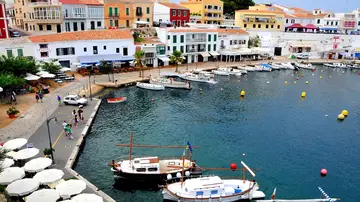 Menorca, destino mediterráneo y placentero