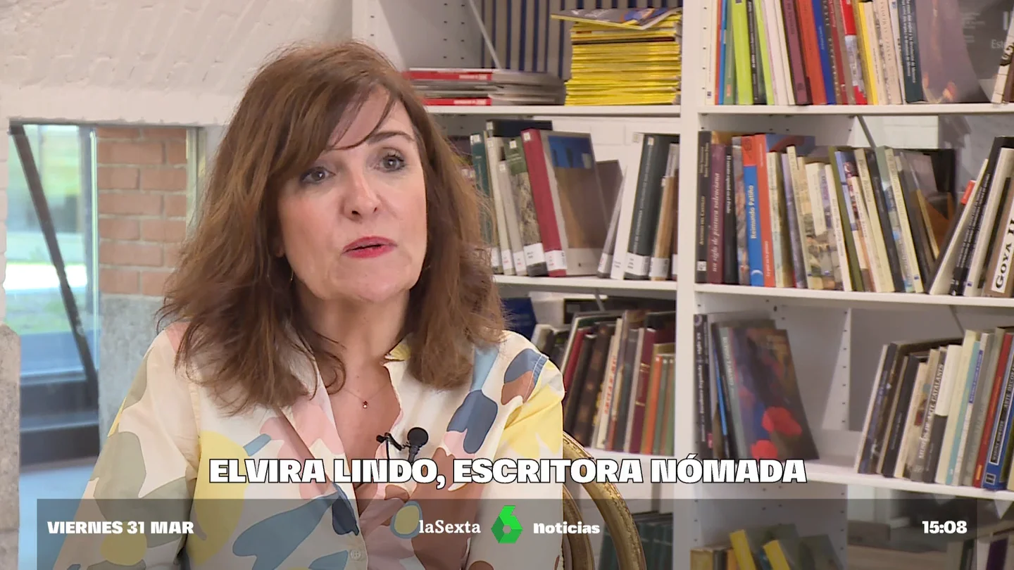 Elvira Lindo, la escritora nómada a la que la vida le ha dado historias que contar Elvira Lindo, la escritora nómada a la que la vida le ha dado historias que contar