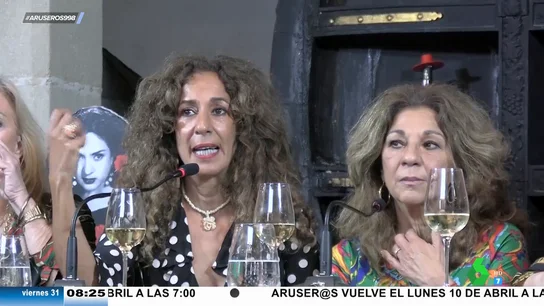 La emoción de Rosario y Lolita en la inauguración del Museo Lola Flores: "Se me va a salir el corazón" La emoción de Rosario y Lolita en la inauguración del Museo Lola Flores: "Se me va a salir el corazón"