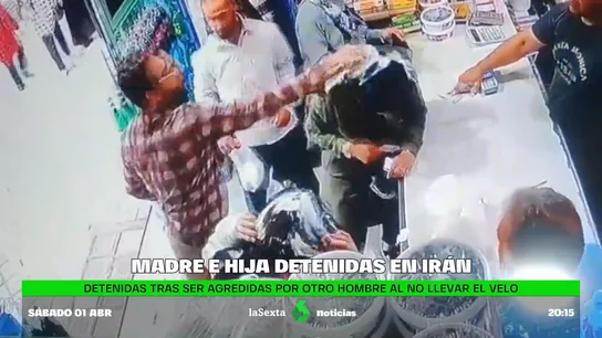 Irán vuelve a detener a dos mujeres por no llevar velo en plenas protestas por la muerte de Masha Amini Irán vuelve a detener a dos mujeres por no llevar velo en plenas protestas por la muerte de Masha Amini