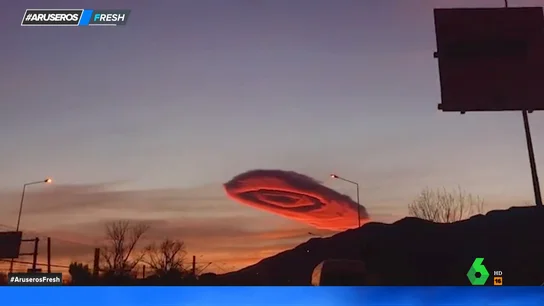 La nube en forma de OVNI que inquieta a los aruser@s: esta es la explicación científica que da Marc Redondo La nube en forma de OVNI que inquieta a los aruser@s: esta es la explicación científica que da Marc Redondo