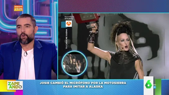 Los zapeadores analizan la imitación de Josie a Alaska: "Tiene clase hasta vestido de esta guisa" Los zapeadores analizan la imitación de Josie a Alaska: "Tiene clase hasta vestido de esta guisa"