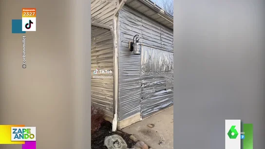 El troleo viral de un tiktoker a sus padres: cubre toda la casa con cinta americana El troleo viral de un tiktoker a sus padres: cubre toda la casa con cinta americana