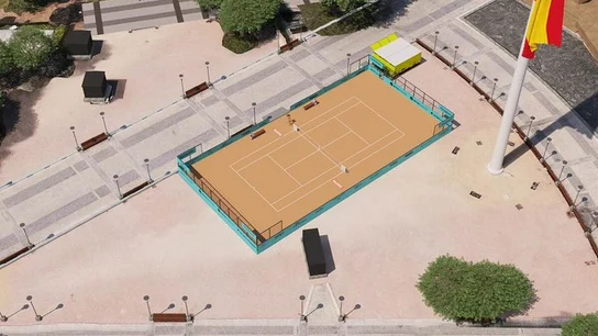 El Mutua Madrid Open llega a Colón: una pista de tierra a un euro para los aficionados El Mutua Madrid Open llega a Colón: una pista de tierra a un euro para los aficionados