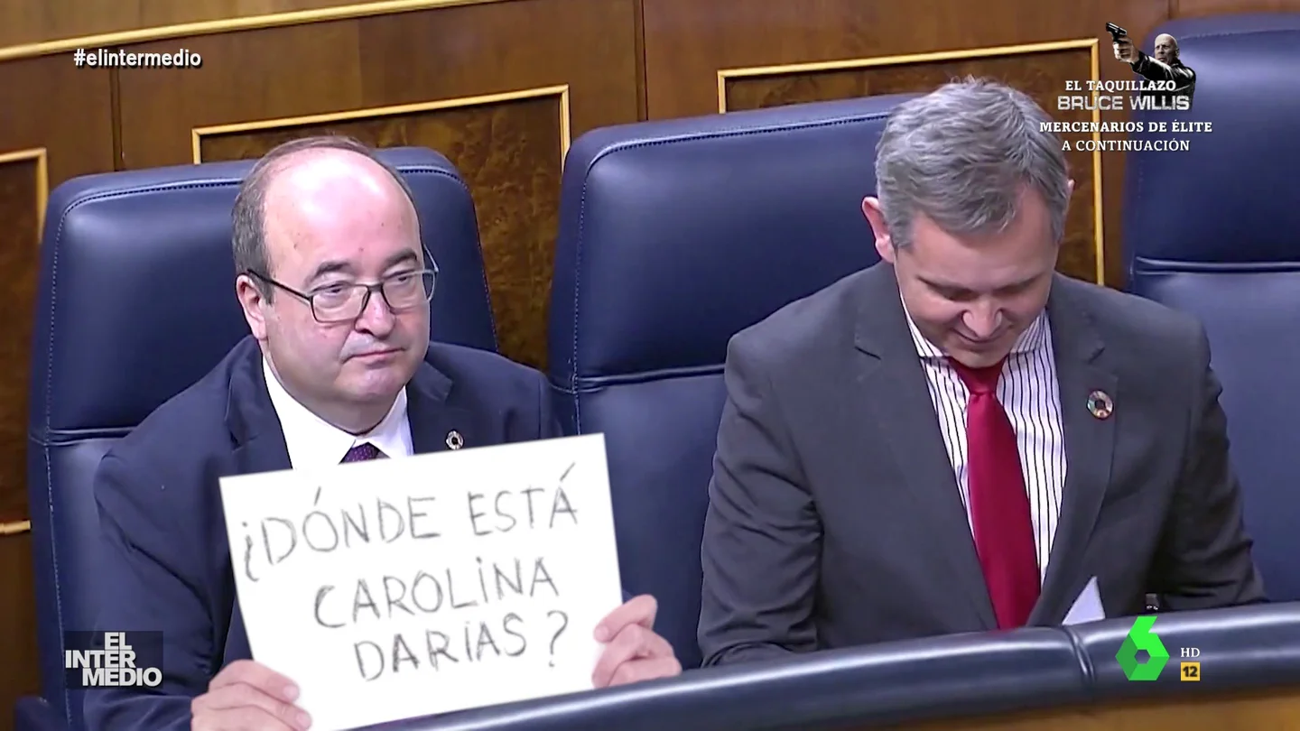 Vídeo manipulado - Iceta reclama la vuelta de Carolina Darias al ver sentado a su lado a José Miñones Vídeo manipulado - Iceta reclama la vuelta de Carolina Darias al ver sentado a su lado a José Miñones