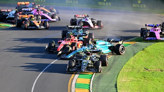 La caótica resalida del GP de Australia La caótica resalida del GP de Australia