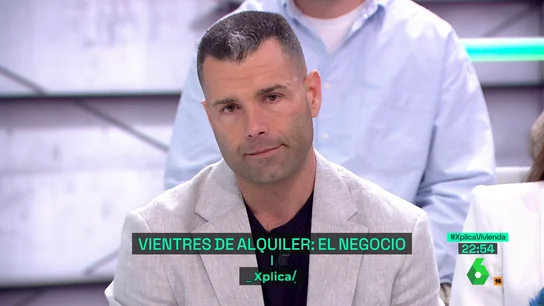 Juan, padre por vientre de alquiler: "Nos hemos preocupado de ir a destinos con seguridad jurídica para todas las partes" Juan, padre por vientre de alquiler: "Nos hemos preocupado de ir a destinos con seguridad jurídica para todas las partes"