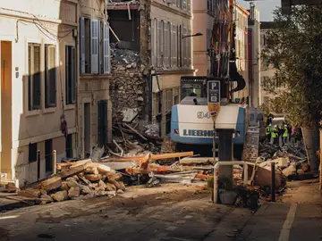 Imagen del edificio derrumbado en Marsella tras una &quot;gran explosión&quot; 