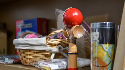 Kendama. Juguete tradicional japonés Kendama. Juguete tradicional japonés