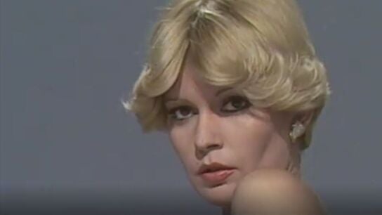 B&aacute;rbara Rey cuenta el m&eacute;todo para elegir su nombre art&iacute;stico en 'Una vida B&aacute;rbara'.