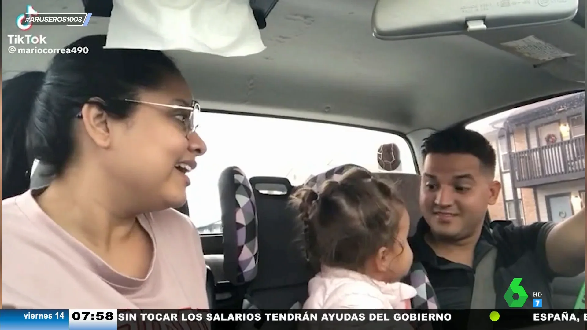 La respuesta de un padre cuando su mujer y su hija le preguntan a quién quiere más de las dos