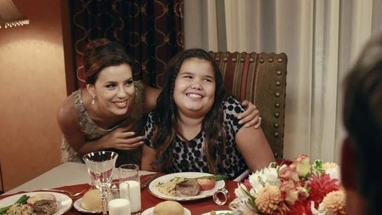Gabrielle Solís (Eva Longoria) y su hija Juanita (Madison de la Garza) en una escena de 'Mujeres desesperadas'. Gabrielle Solís (Eva Longoria) y su hija Juanita (Madison de la Garza) en una escena de 'Mujeres desesperadas'.