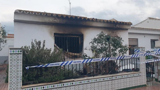 Vivienda incendiada en Cártama Vivienda incendiada en Cártama