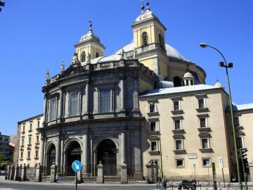 Real Basílica de San Francisco el Grande de Madrid: ¿sabías que llegó a ser un cuartel?