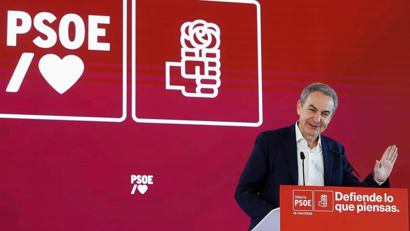Zapatero en un acto del PSOE Zapatero en un acto del PSOE