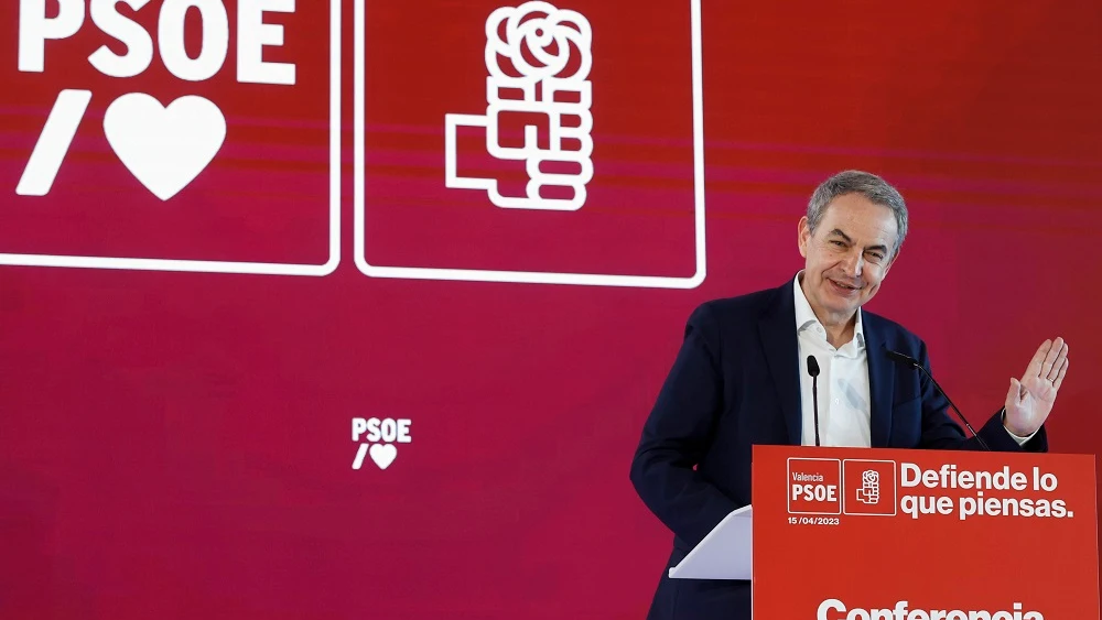 Zapatero en un acto del PSOE