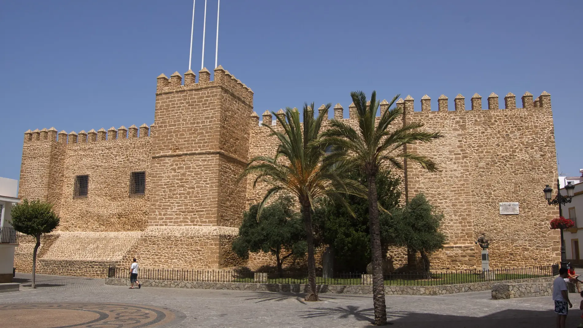 Castillo de Luna de Rota: ¿a qué debe su curioso nombre y cuál es su historia?