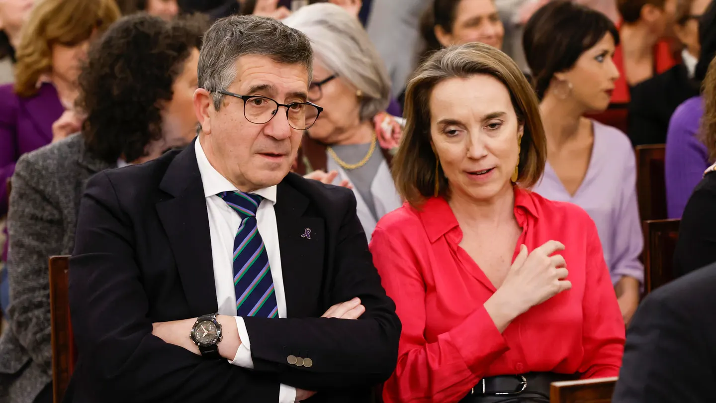 Los portavoces en el Congreso del PSOE, Patxi López, y del PP, Cuca Gamarra. Los portavoces en el Congreso del PSOE, Patxi López, y del PP, Cuca Gamarra.