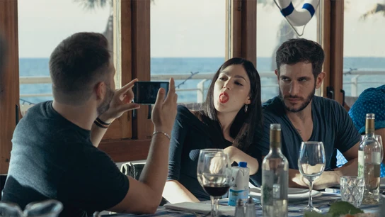 En 'El cuerpo en llamas', Úrsula Corberó y Quim Gutiérrez interpretan a Rosa Peral y Albert López, acusados del asesinato de Pedro Rodríguez. En 'El cuerpo en llamas', Úrsula Corberó y Quim Gutiérrez interpretan a Rosa Peral y Albert López, acusados del asesinato de Pedro Rodríguez.