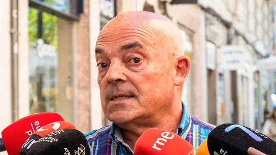 La familia del niño de Lardero pide "responsabilidades" porque el "monstruo" que le asesinó "estaba en la calle" La familia del niño de Lardero pide "responsabilidades" porque el "monstruo" que le asesinó "estaba en la calle"