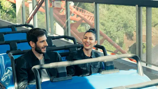 Quim Gutiérrez y Úrsula Corberó, en 'El cuerpo en llamas'. Quim Gutiérrez y Úrsula Corberó, en 'El cuerpo en llamas'.