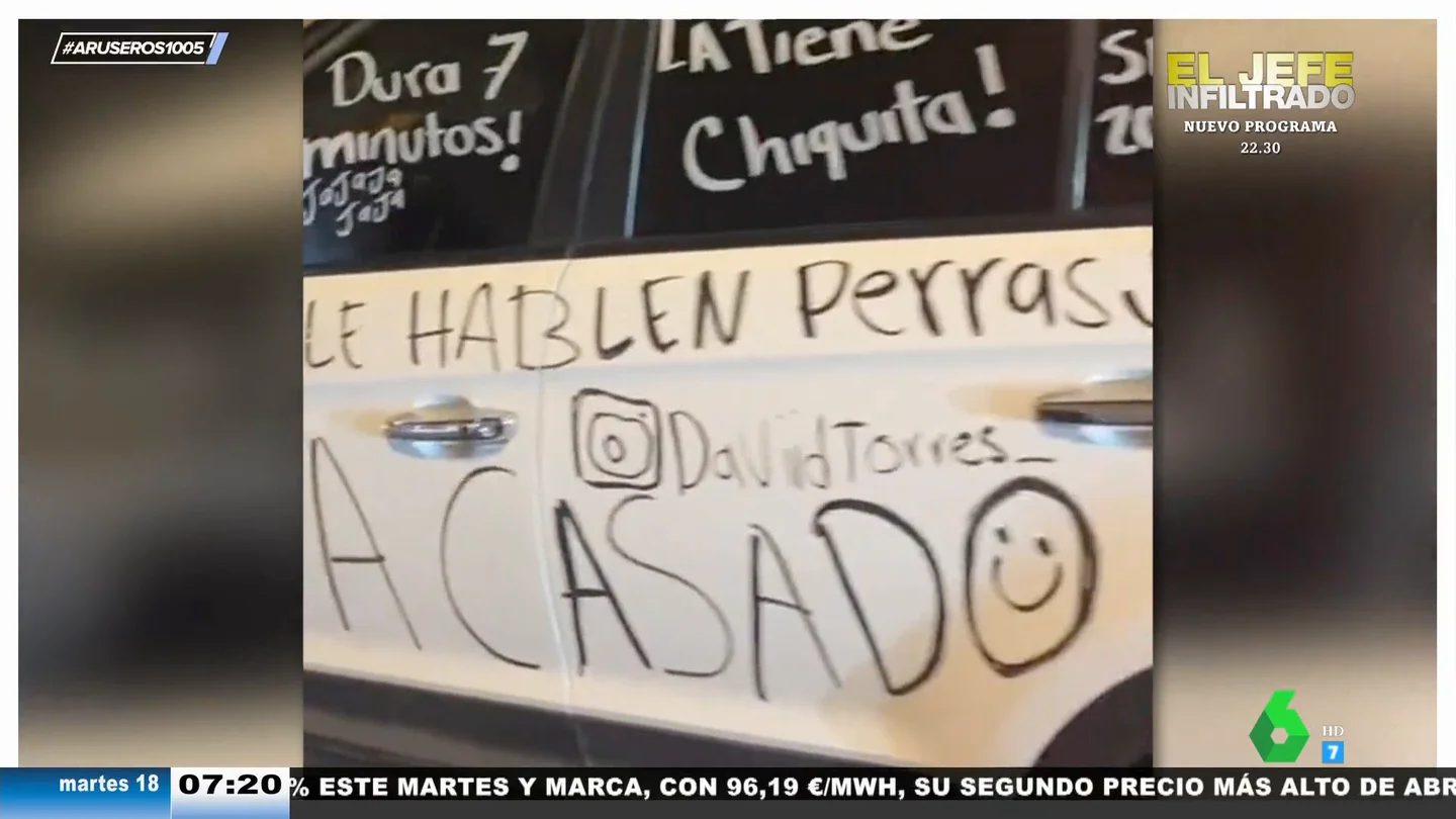 Escribe mensajes en el coche de su marido para evitar que las mujeres se le acerquen: "Dura 7 minutos" Escribe mensajes en el coche de su marido para evitar que las mujeres se le acerquen: "Dura 7 minutos"