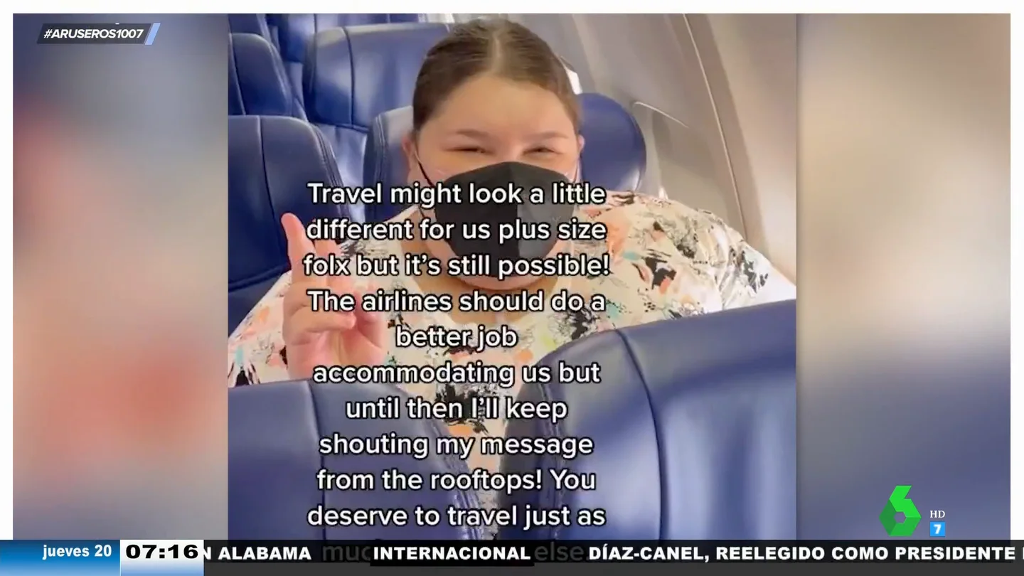 Una influencer relata la pesadilla que es viajar en avión para una persona con obesidad o sobrepeso Una influencer relata la pesadilla que es viajar en avión para una persona con obesidad o sobrepeso