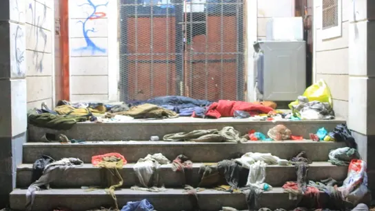 Al menos 78 muertos en una estampida durante una distribución de ayuda en Yemen Al menos 78 muertos en una estampida durante una distribución de ayuda en Yemen