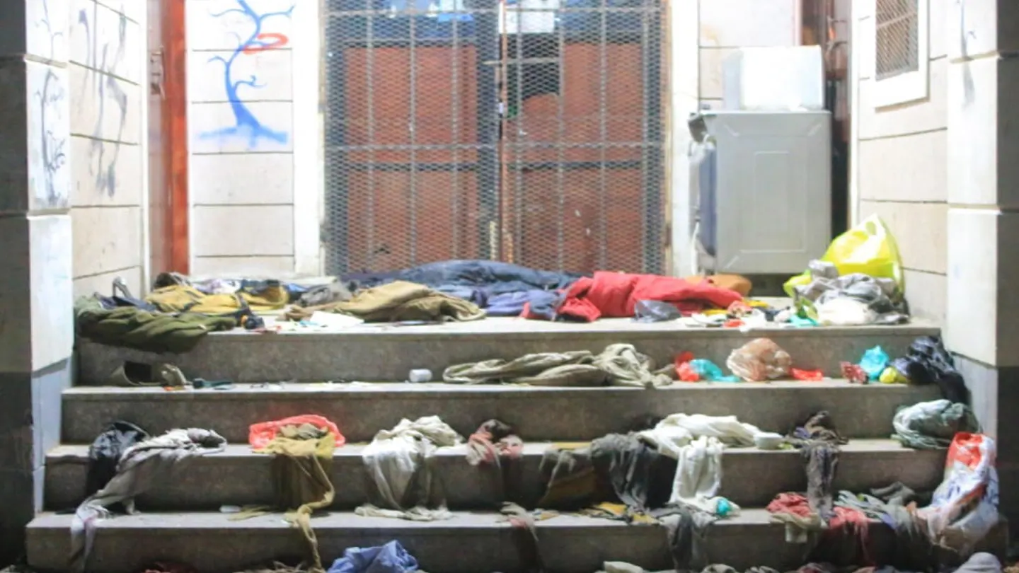 Al menos 78 muertos en una estampida durante una distribución de ayuda en Yemen Al menos 78 muertos en una estampida durante una distribución de ayuda en Yemen