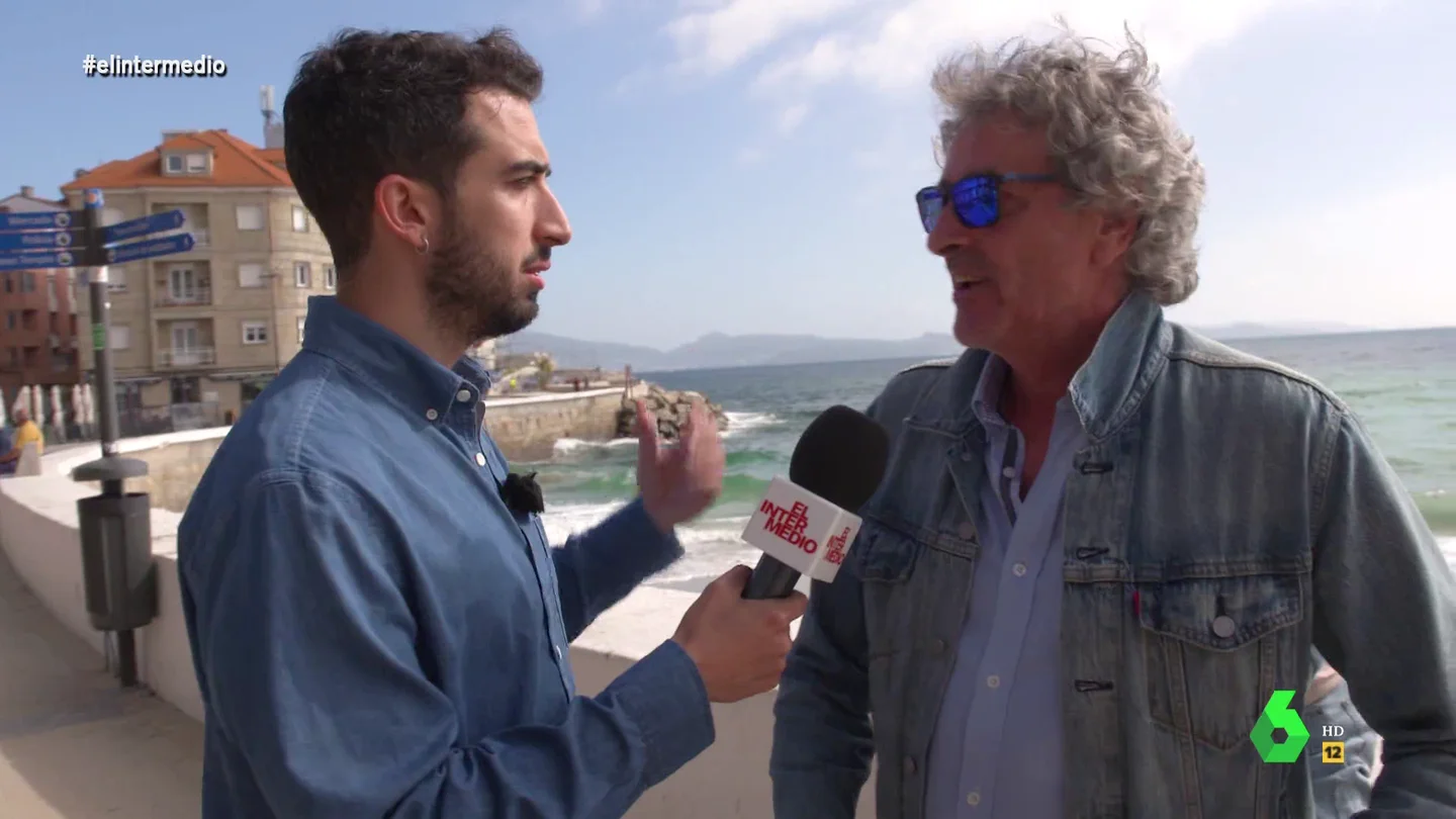 La rotunda respuesta de un vecino de Sanxenxo a Isma Juárez sobre la visita del rey Juan Carlos Isma Juárez sigue al rey emérito por Sanxenxo, intenta saludarlo al llegar a la casa de Pedro Campos y habla con algunos vecinos del pueblo, desde "la juancarlieber número uno", hasta un hombre que le preguntaría "¿qué se le ha perdido aquí?"